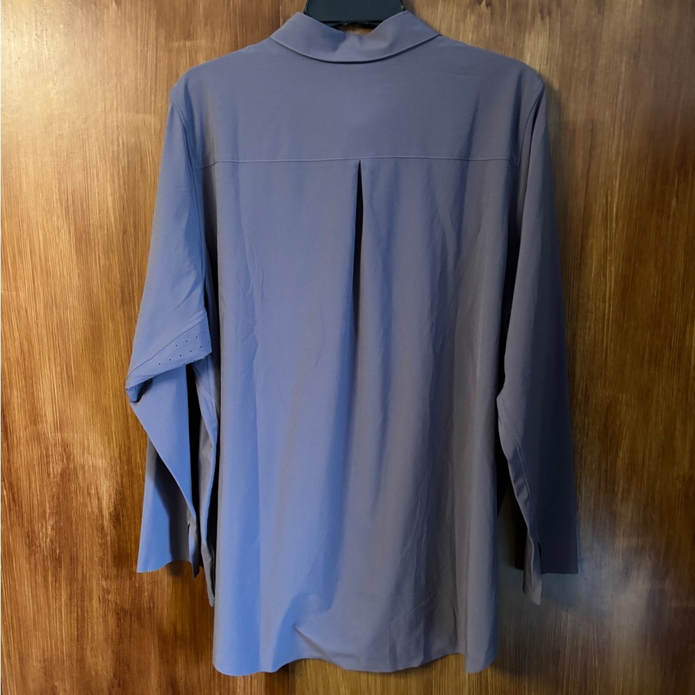 EUC Athleta Urbanite Top 2.0, Button-Down Shirt in Dusk Violet | Women’s Plus 1X - Picture 2 of 16